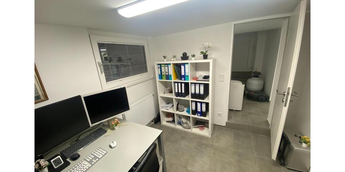 Doppelhaushälfte Duisburg Huckingen - 7 Zimmer, 120 m&sup2;, 599.000&euro; | Angebot:25580077