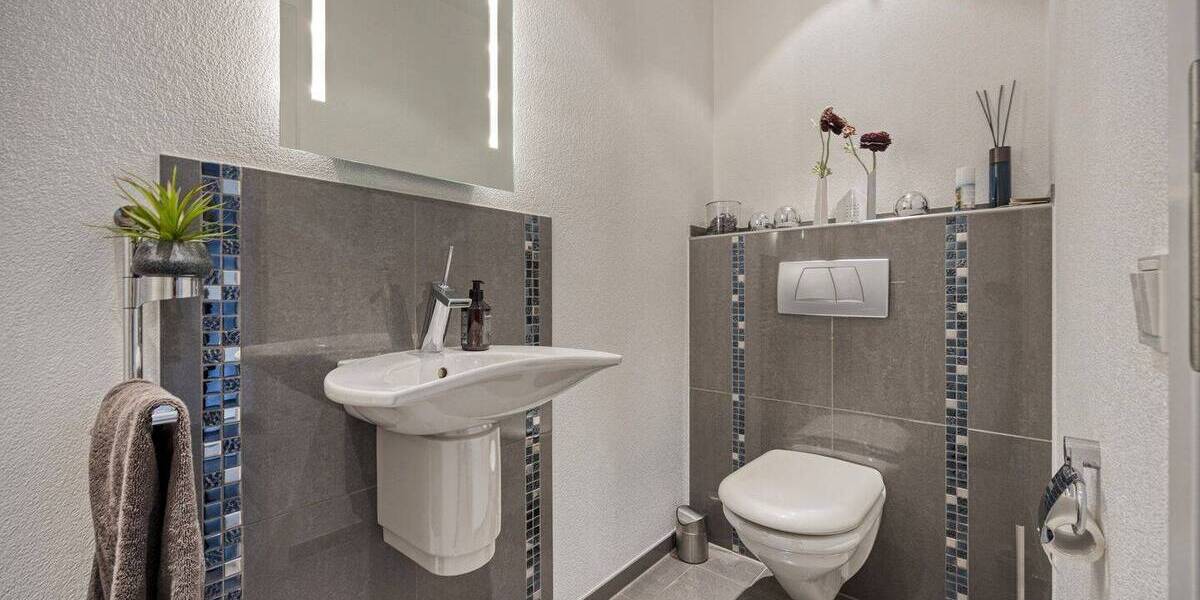 Bungalow Schwelm - 8 Zimmer, 293 m&sup2;, 698.000&euro; | Angebot:26787488