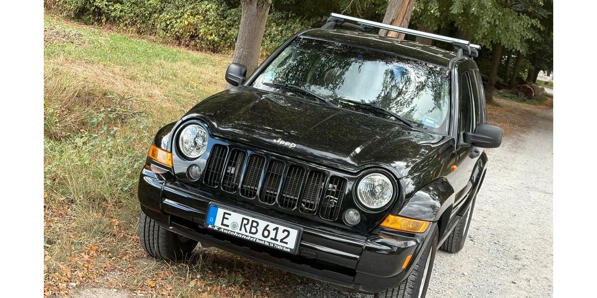 Jeep Cherokee 126.000 km 6.555 &euro; Essen 45147