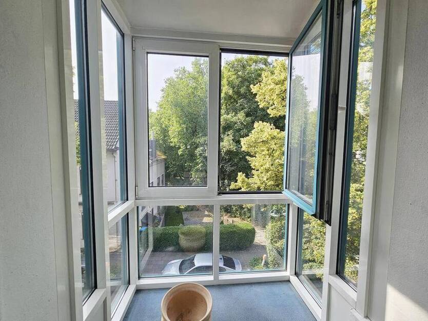 Moderne Architektur trifft auf charmante Baukunst – Häuserensemble aus 2 Einfamilienhäuser, EinliegerWohnung + Fabrikgebäude