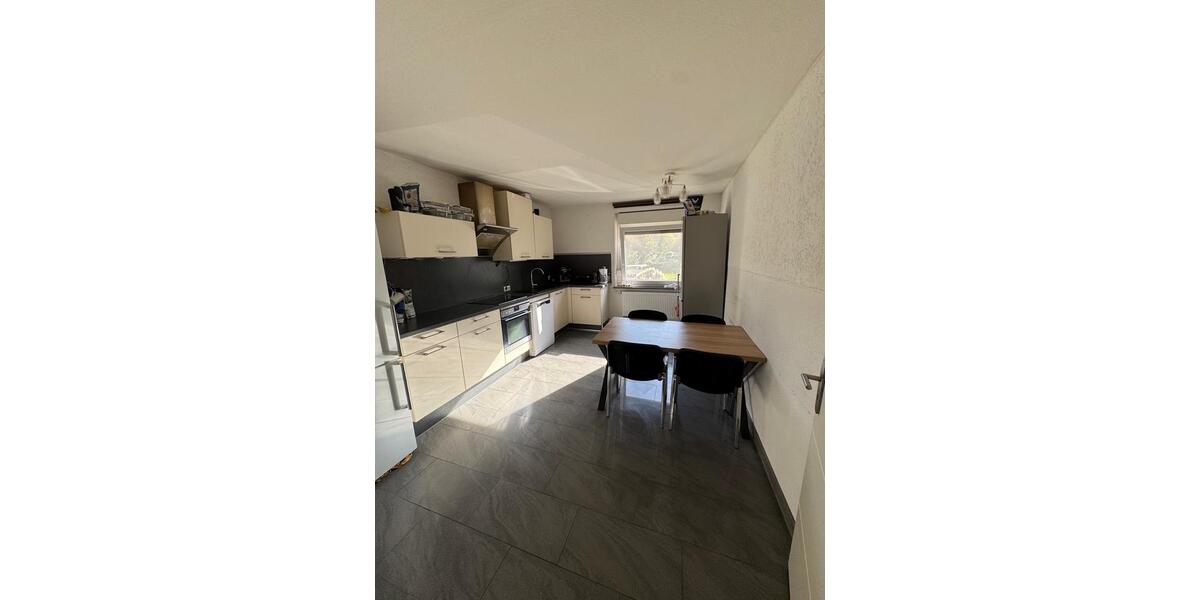 Etagenwohnung Essen Stadtbezirk IV - 5 Zimmer, 125 m&sup2;, 230.000&euro; | Angebot:27499345
