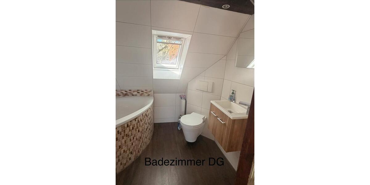 Reihenhaus Duisburg Walsum - 3 Zimmer, 83 m&sup2;, 200.000&euro; | Angebot:26455216