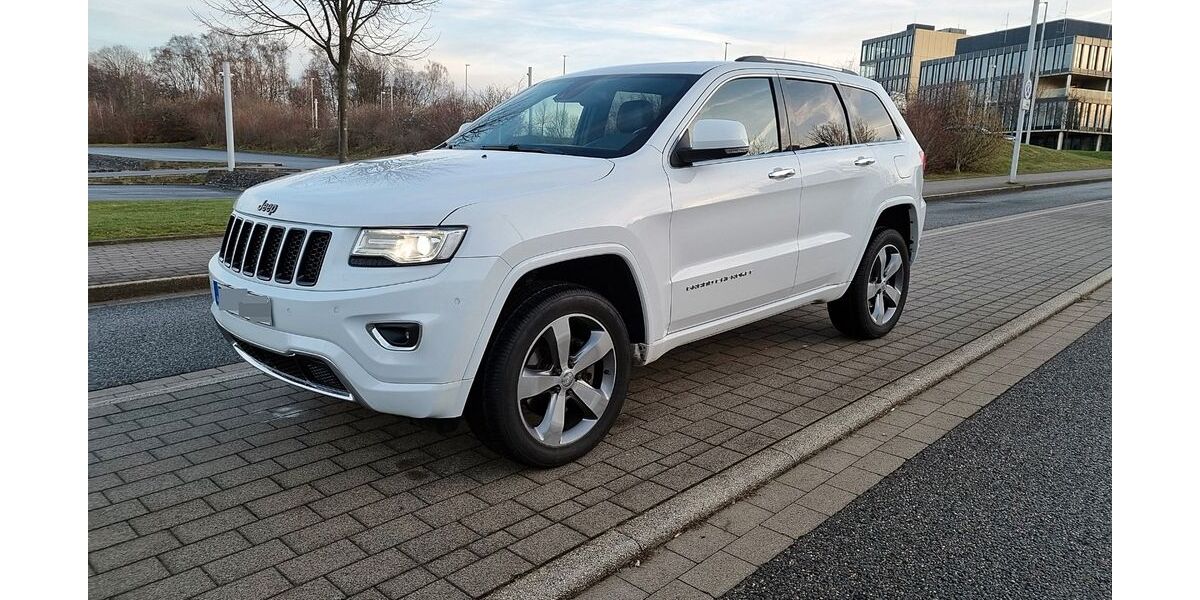 Jeep Grand Cherokee 129.900 km 16.300 &euro; Essen 45127