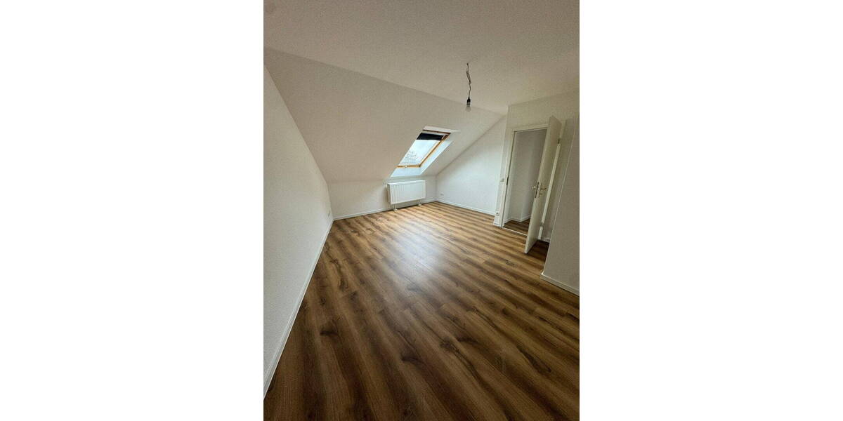 Etagenwohnung Recklinghausen Stadtmitte - 3 Zimmer, 73 m&sup2;, 600&euro; | Angebot:26344023