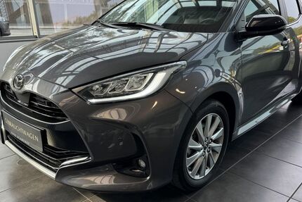 Mazda 2 21.751 km 18.995 &euro; Duisburg 47166