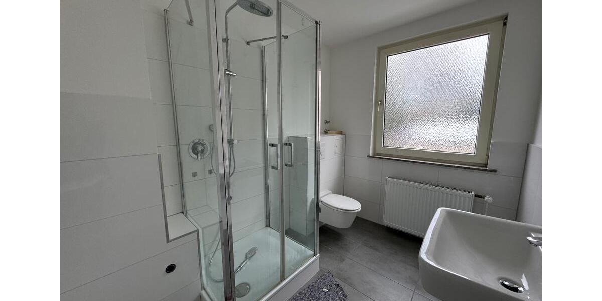 4-Zimmer-Wohnung, 100,8 m² mit Kamin neue Einbauküche ruhige Lage 4 zimmer