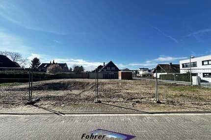 Grundstück zu verkaufen in Meerbusch 950.000 € 908 m²