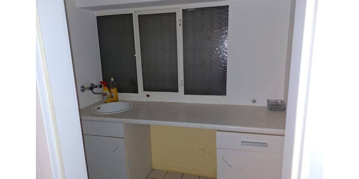 Gewerbeobjekt Ratingen Zentrum - 1 Zimmer, 126 m&sup2;, 1.350&euro; | Angebot:26451620