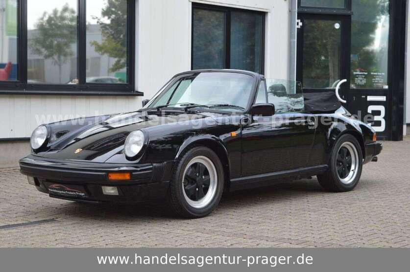Porsche 911 148.500 km 59.900 € Neukirchen-Vluyn 47506