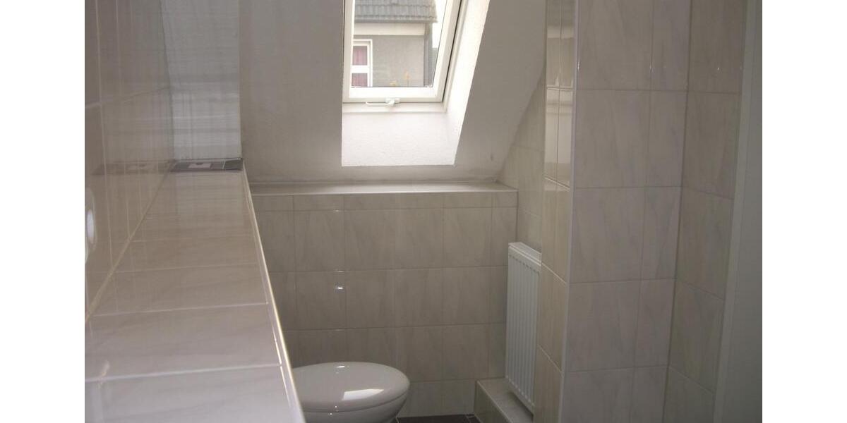 Dachgeschoßwohnung Bochum Bochum-Nord - 1 Zimmer, 20 m&sup2;, 340&euro; | Angebot:25810605