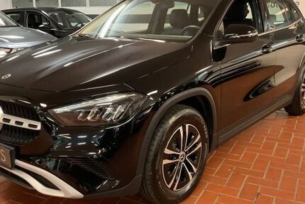 Mercedes-Benz GLA 180 39.000 km 27.990 &euro; Wülfrath 42489