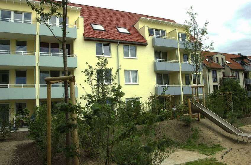 Wohnung zum Mieten in Düsseldorf 1.067 € 77 m²