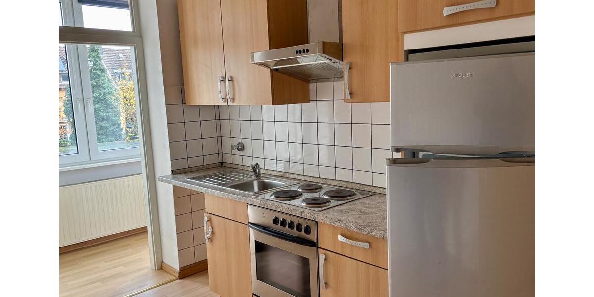 Renditestarkes MFH + 7 Garagen in Duisburg-Dellviertel 14 zimmer