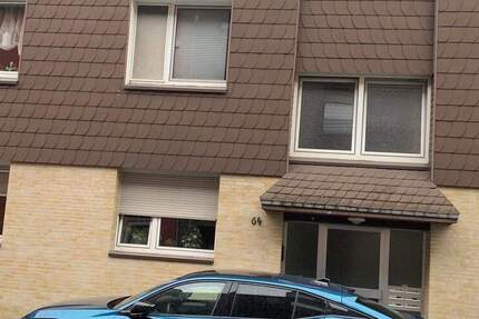 Attraktive 2-Zimmer-Wohnung frisch renoviert und bezugsbereit - Duschbad Böden Laminat Wände Einbauküche etc.TOPPP