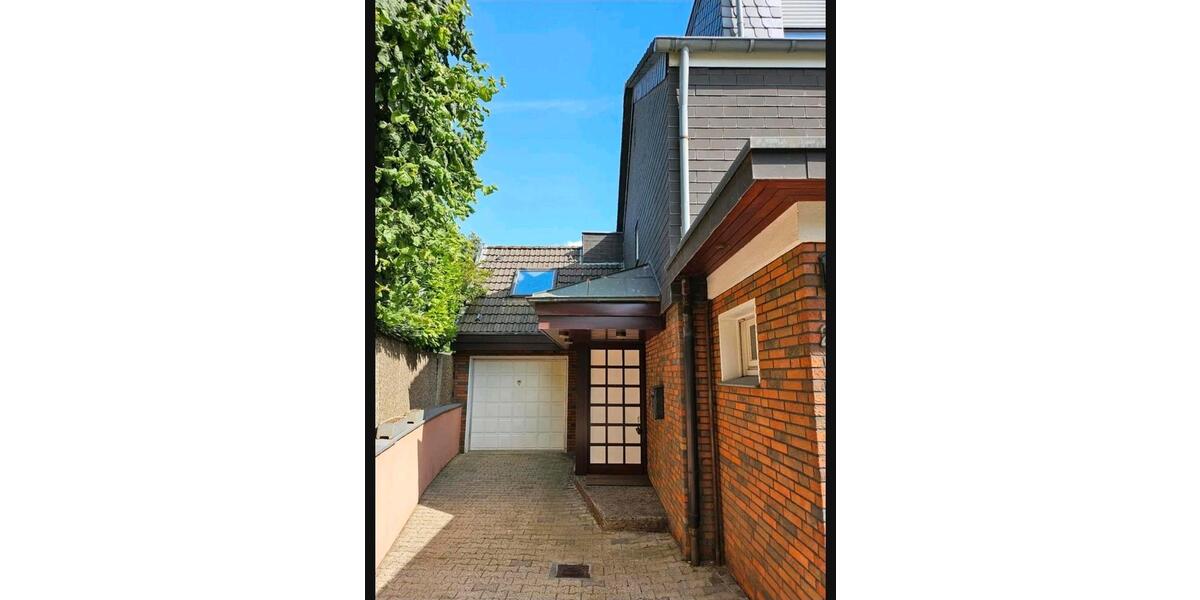 Haus in Essen Heisingen, Garage und 137 qm Wohnfläche 5,5 Zimmer 5.5 zimmer