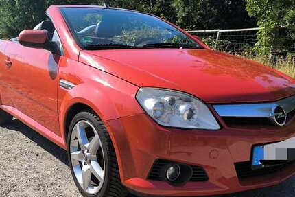 Opel Tigra 141.000 km 1.750 &euro; Essen 45359