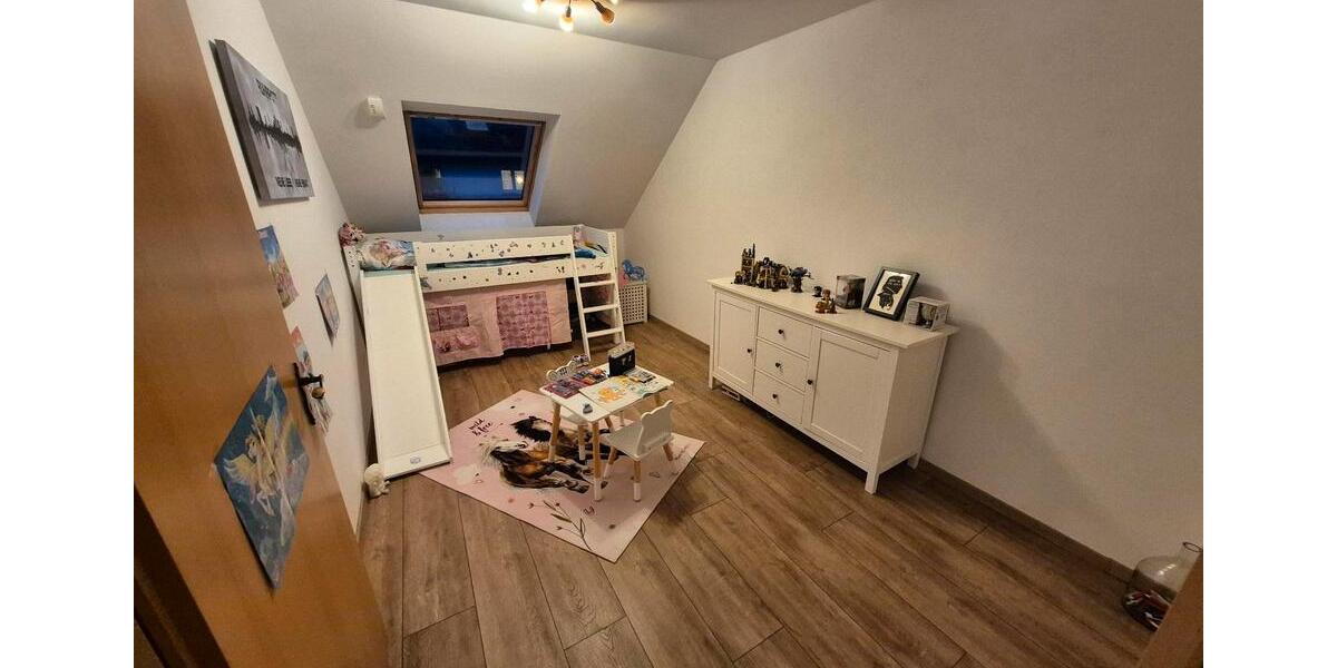 Reihenmittelhaus in Hattingen Holthausen 5 zimmer