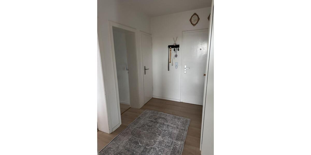 Für Kapitalanleger bewohnte Wohnung 3,5 Zimmer 3 zimmer