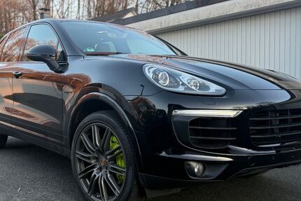 Porsche Cayenne 99.450 km 37.600 &euro; Wuppertal 42111