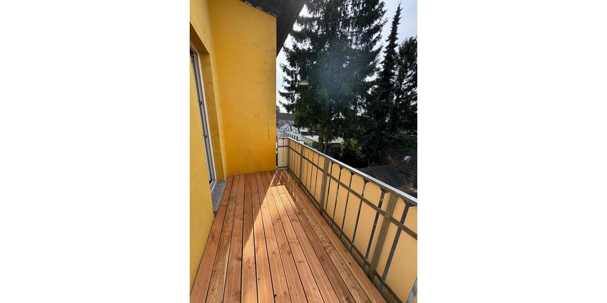 Etagenwohnung Velbert - 4 Zimmer, 90 m&sup2;, 1.210&euro; | Angebot:25882607