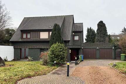 Haus zum Kaufen in Oberhausen 660.000 € 273 m² 10 zimmer