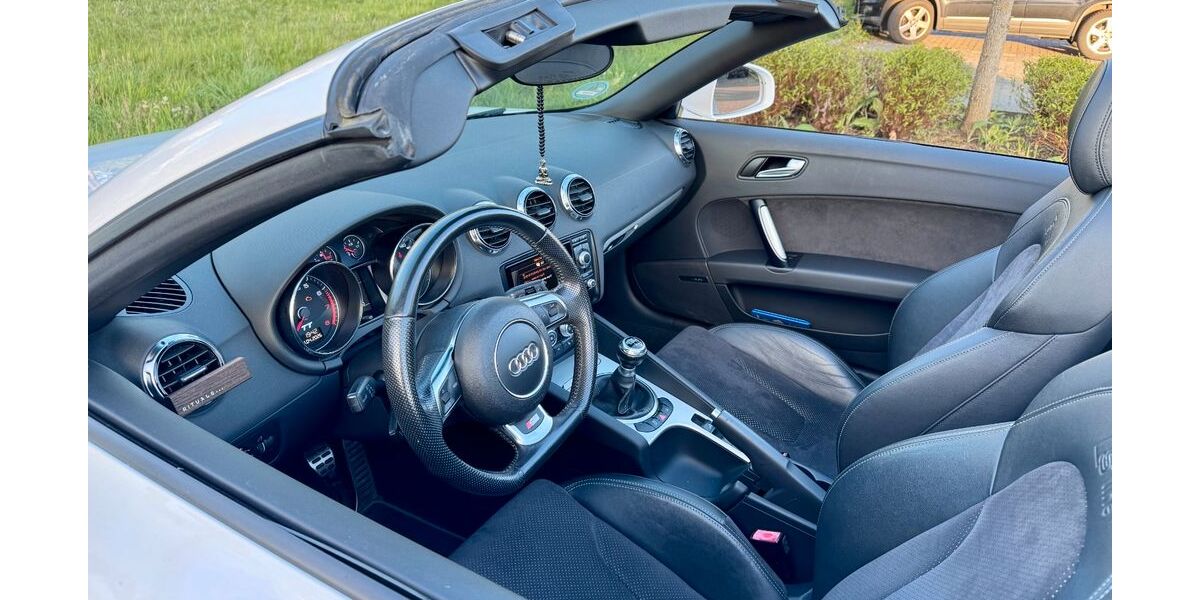 Audi TT 174.000 km 12.999 &euro; Oberhausen 46149