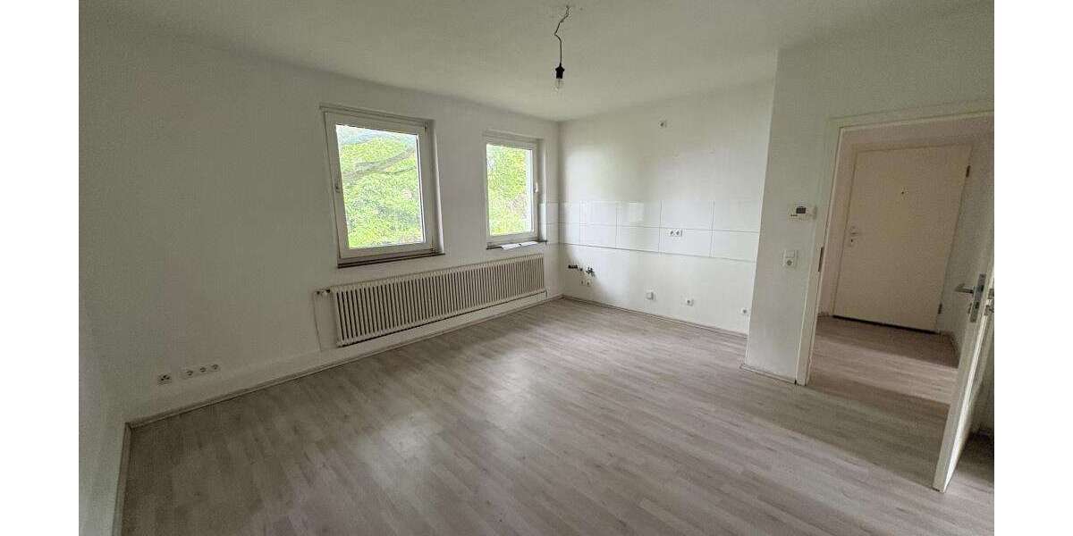 Etagenwohnung Gelsenkirchen Hassel - 2 Zimmer, 50 m&sup2;, 389&euro; | Angebot:27485578