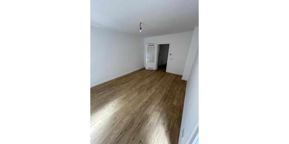 Etagenwohnung Wuppertal Lichtenplatz - 2 Zimmer, 54 m&sup2;, 668&euro; | Angebot:26422018