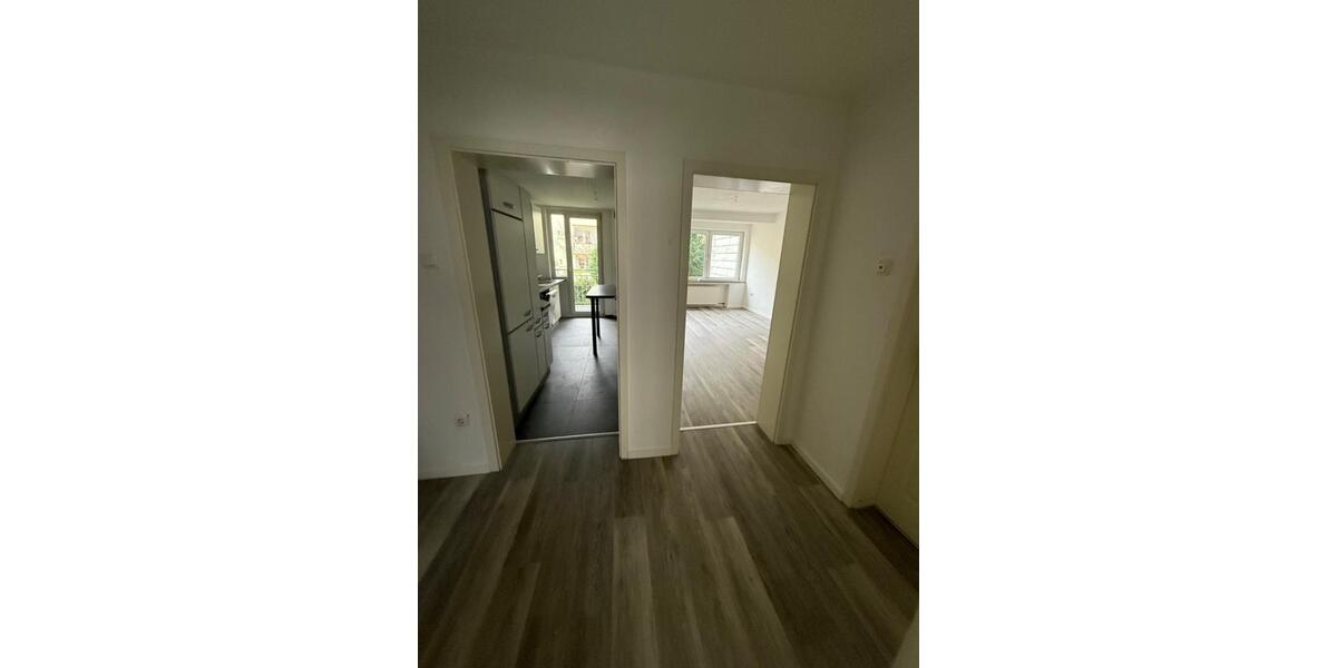 Etagenwohnung Essen Stadtbezirk II - 2 Zimmer, 60 m&sup2;, 780&euro; | Angebot:25660341
