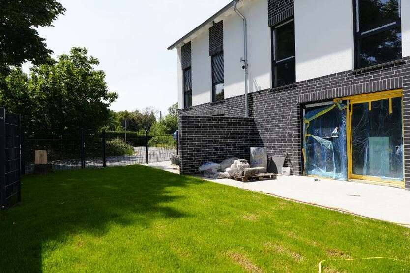 Haus zum Kaufen in Duisburg 495.000 € 185 m²