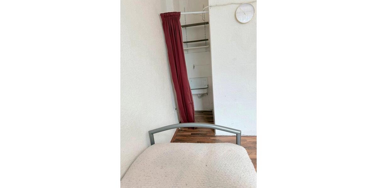 Erdgeschoßwohnung Bochum Bochum-Mitte - 2 Zimmer, 24 m&sup2;, 350&euro; | Angebot:25831727