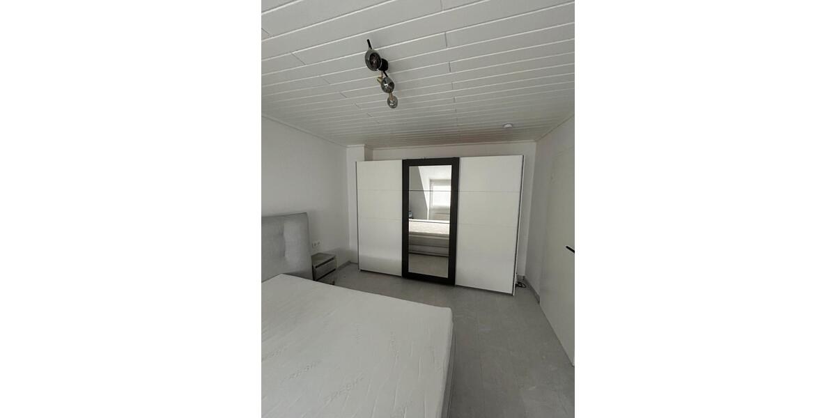 Top gepflegte 2 Zimmer Dachgeschosswohnung 2 zimmer