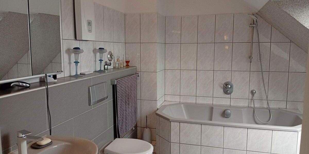 Etagenwohnung Dortmund Huckarde - 4 Zimmer, 102 m&sup2;, 319.000&euro; | Angebot:25179510