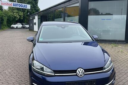 VW Golf 81.820 km 14.700 € Mülheim an der Ruhr 45472