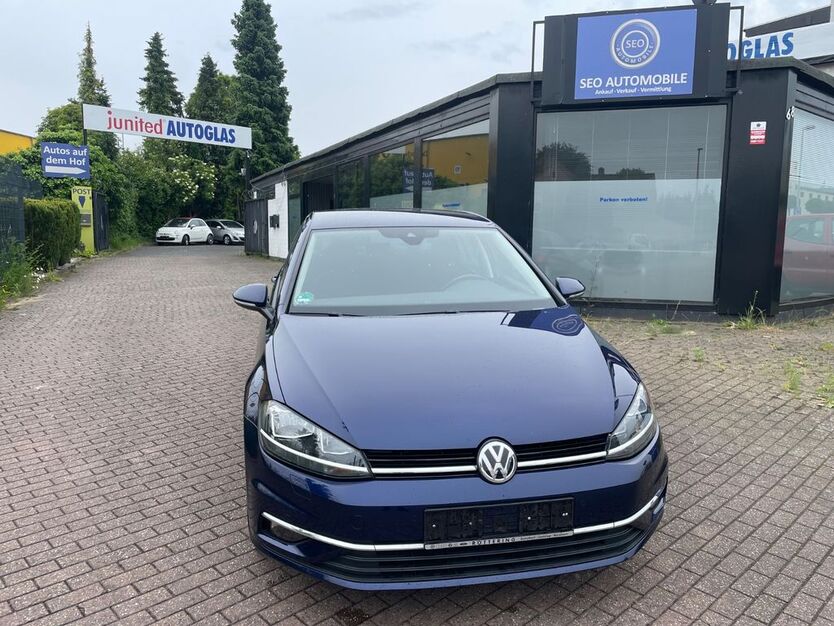VW Golf 81.820 km 14.700 € Mülheim an der Ruhr 45472