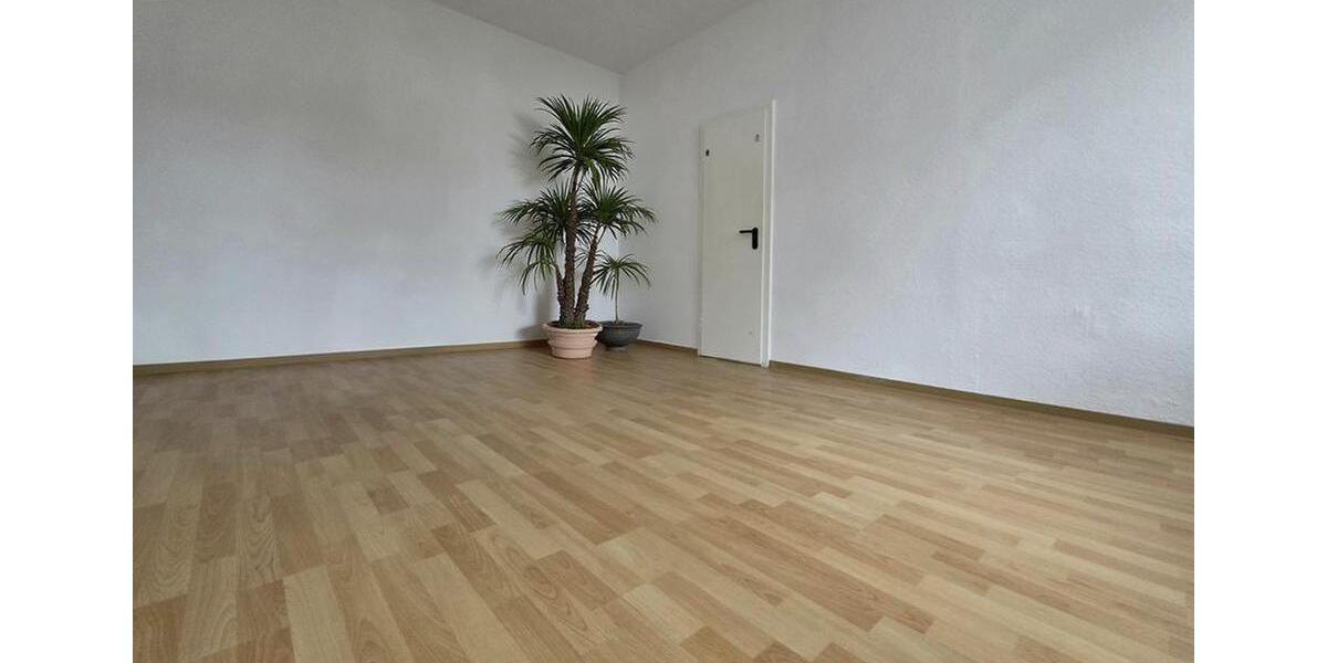 Wohnerlebnis mit Flexibilität: Helle 3,5-Zimmer-Wohnung im 1. OG, mit Gemeinschaftsgarten 3 zimmer