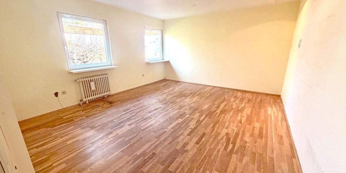 Einfamilienhaus Moers Utfort - 5 Zimmer, 203 m&sup2;, 400.000&euro; | Angebot:25684460