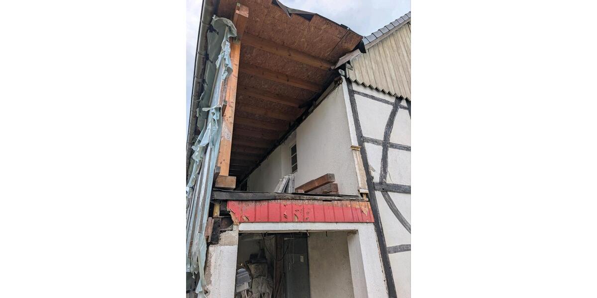 Fachwerkhaus, NICHT denkmalgeschützt! Sanierungsbedürftig zimmer