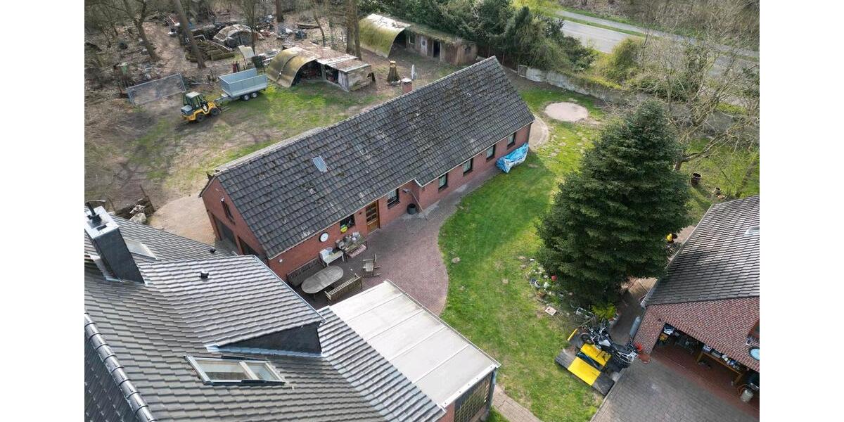 Mehrfamilienhaus, Wohnhaus Hünxe - 9 Zimmer, 180 m&sup2;, 790.000&euro; | Angebot:25810971