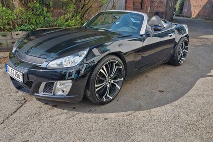 Opel GT 84.000 km 15.950 &euro; Duisburg 47259