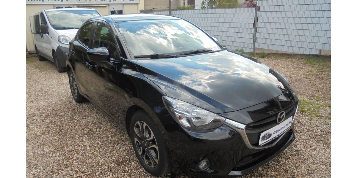 Mazda 2 94.500 km 9.499 &euro; Duisburg 47249