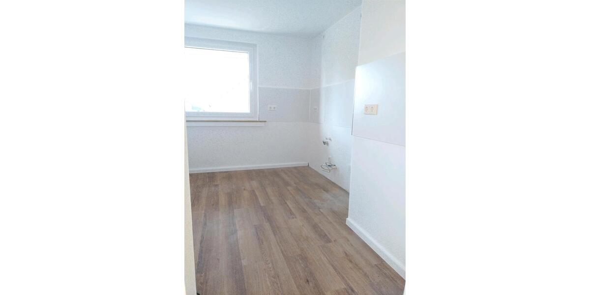 Etagenwohnung Bochum Querenburg - 2 Zimmer, 80 m&sup2;, 1.050&euro; | Angebot:25838734