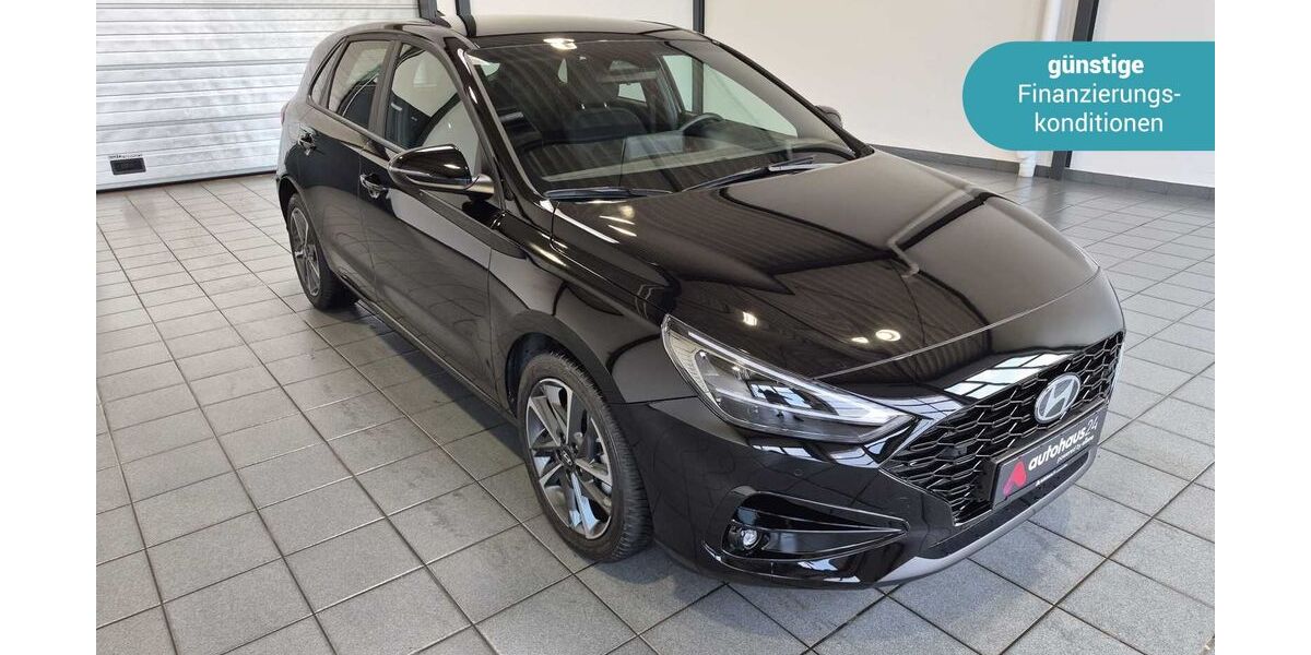 Hyundai i30 8.376 km 22.490 &euro; Wuppertal 42287