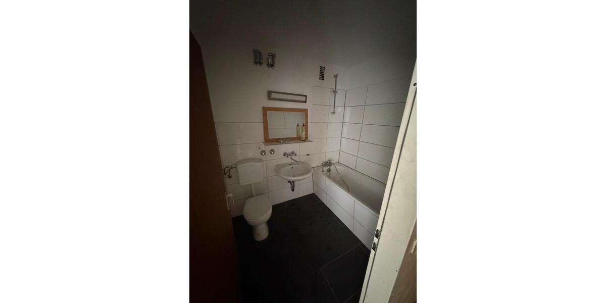 Etagenwohnung Duisburg Essenberg - 1 Zimmer, 40 m&sup2;, 59.000&euro; | Angebot:26862397