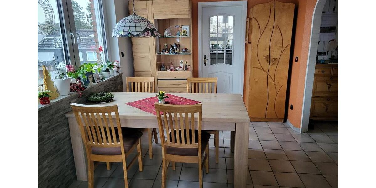 Großzügige DG-Wohnung in ruhiger Lage ohne Provision 4.5 zimmer