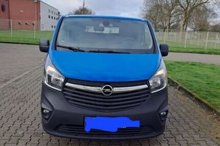 Opel Vivaro 195.081 km 7.560 &euro; Mülheim an der Ruhr 45476
