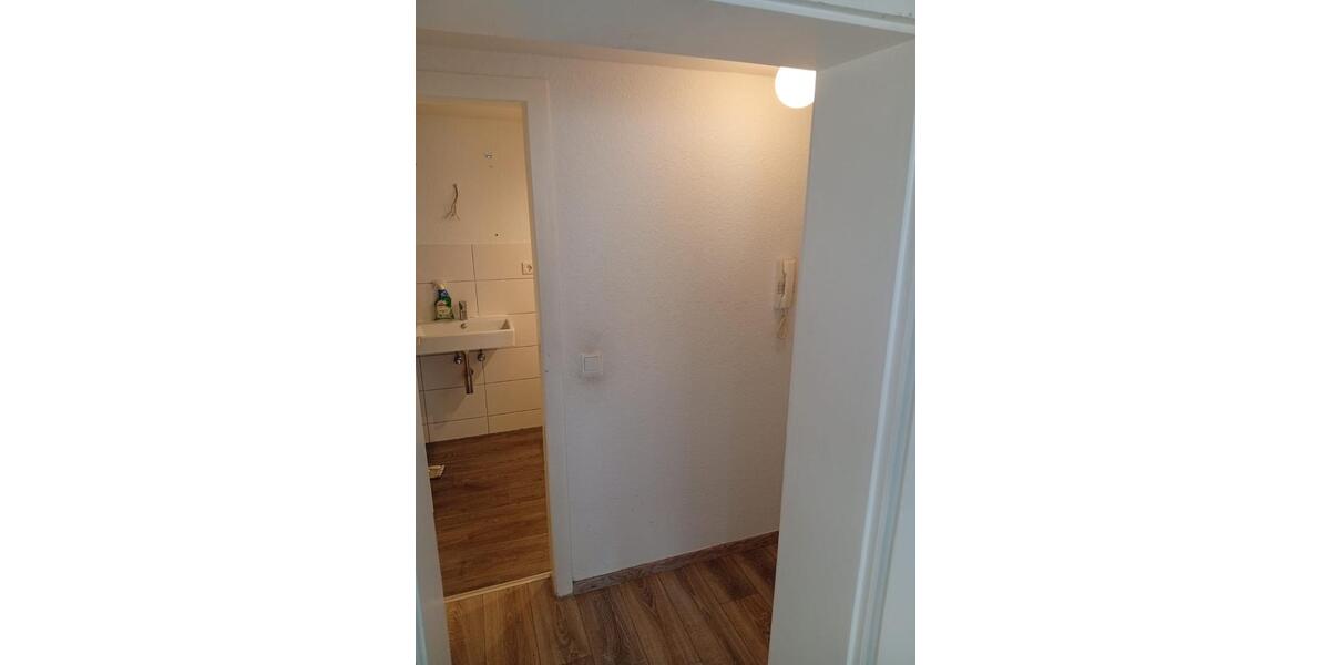 Etagenwohnung Moers Rheinkamp - 1 Zimmer, 31 m&sup2;, 400&euro; | Angebot:25791809