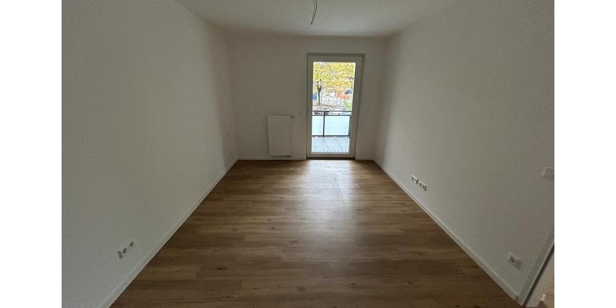Erdgeschoßwohnung Essen Stadtbezirk V - 2.5 Zimmer, 70 m&sup2;, 736&euro; | Angebot:26063826