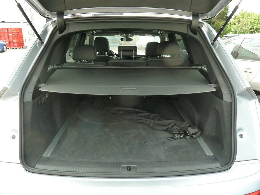 Audi Q7 55e TFSI Quattro Leder Matrix Panorama Air 170.000 km 36.900 € Ratingen 40885