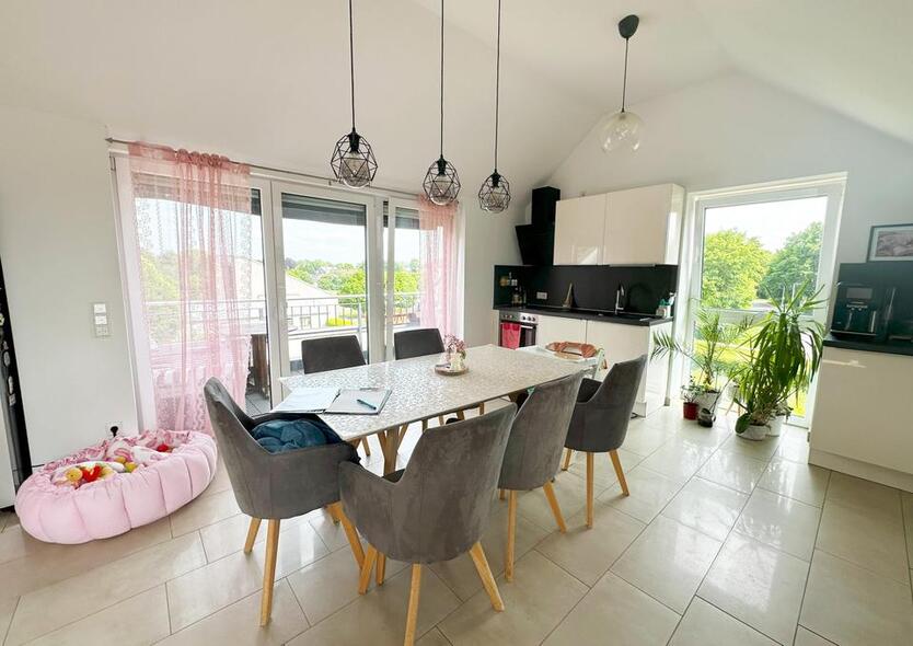 Über den Dächern von Oberdümpten in einer stillvollen 2-Raum-Wohnung mit Weitblick!